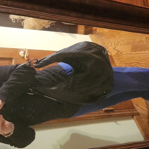 Genuine Leather Kenneth Cole hobo bag - Picture 10 of 10